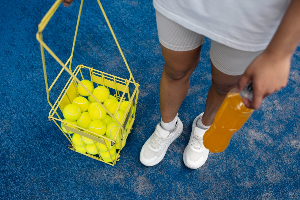 Одежда и обувь для большого тенниса
