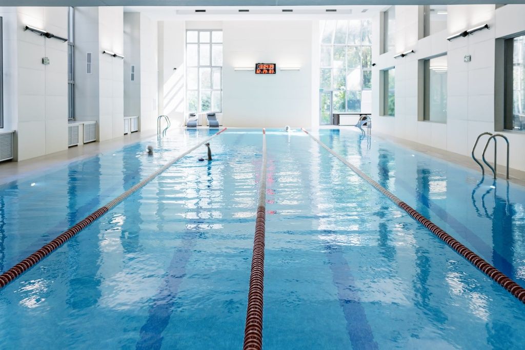 Польза плавания в бассейне для здоровья Плавание для здоровья