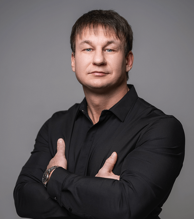 Усачёв Роман